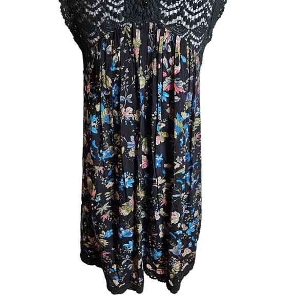 Ethereal by Paper Crane Black Floral Sleeveless Dress Sz S ? Crotchet Trim READ - Picture 6 of 14